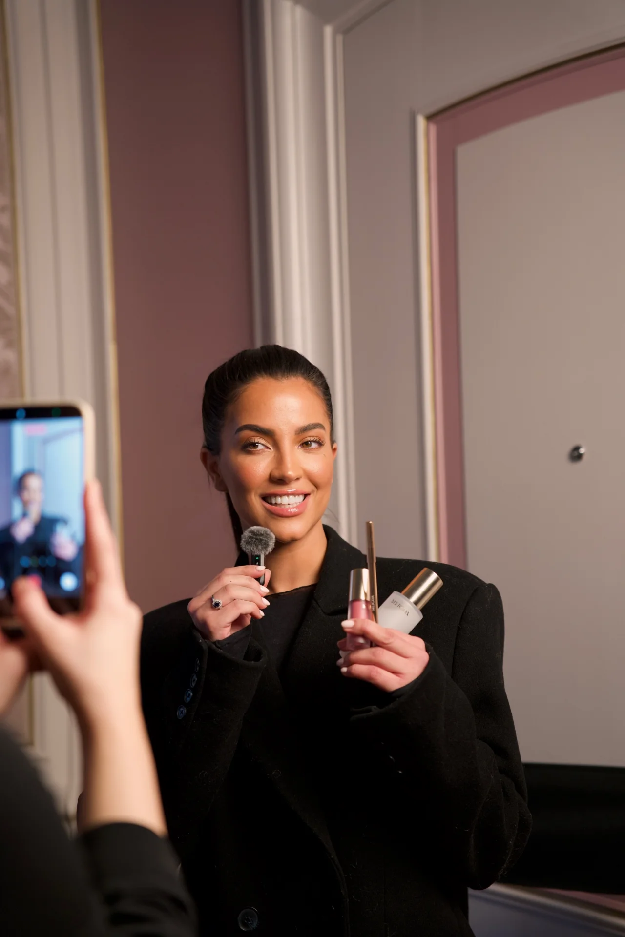 MERODA x GRAZIA x EMMA HEESTERS – Event Case