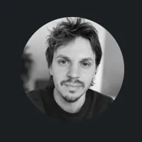 Raphaël  Brand Designer & Visual Identity Specialist