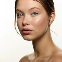 Marina Model, TikTok beauty creator