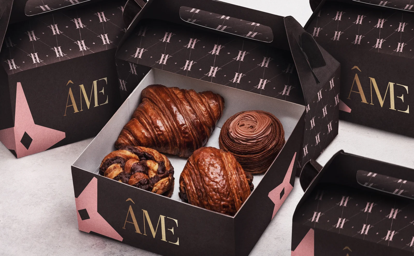 ÂME — Brand Identity for a Café-Bakery in Cannes